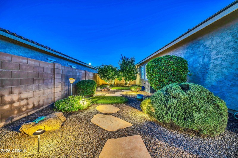 9364 W Cashman Dr Twilight-24