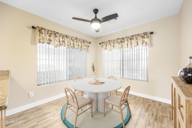 Virtually staged Dining