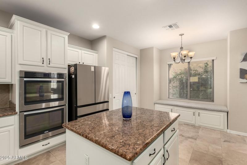 Court 20905 - Kitchen Nook