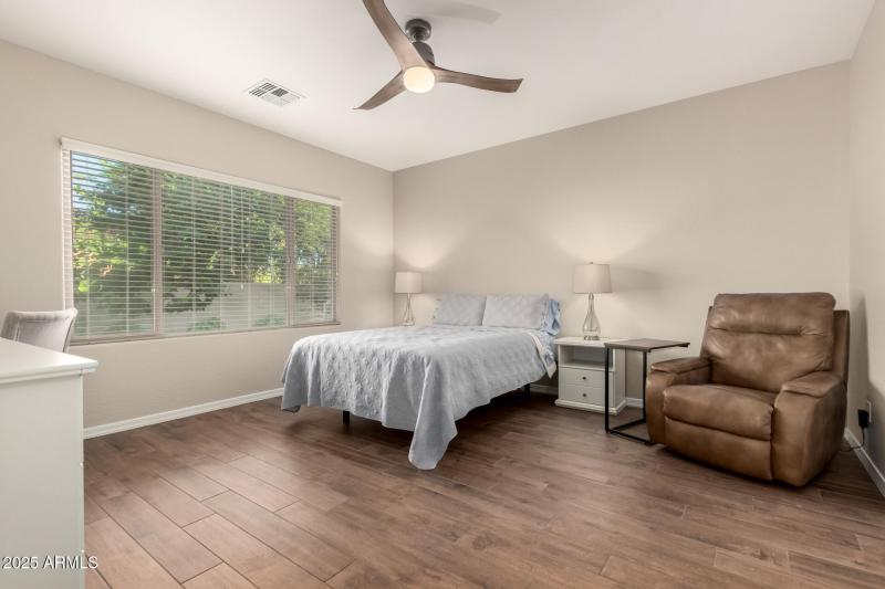 Court 20905 - Main Bedroom Window