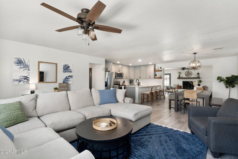 7-web-or-mls-PML09587