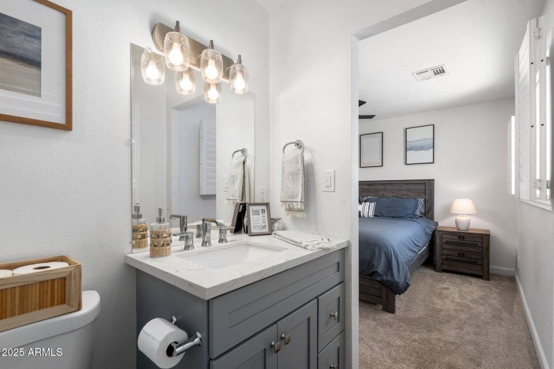 27-web-or-mls-PML09670