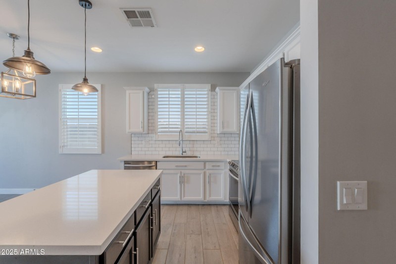 5-web-or-mls-Hazelnut-5