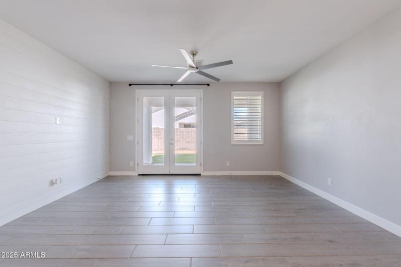 26-web-or-mls-Hazelnut-26