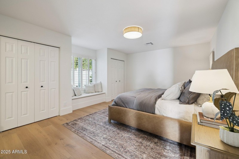 105-web-or-mls-8943-n-80th-pl