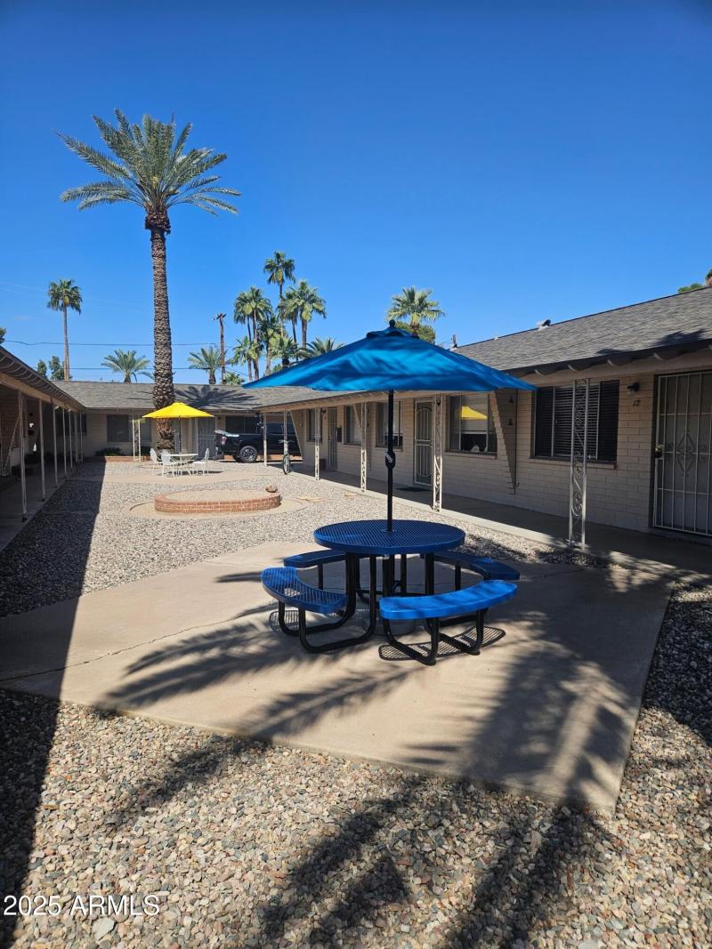 thumbnail_7142159629635974727