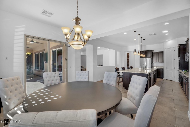 18-web-or-mls-Ivyglen-16