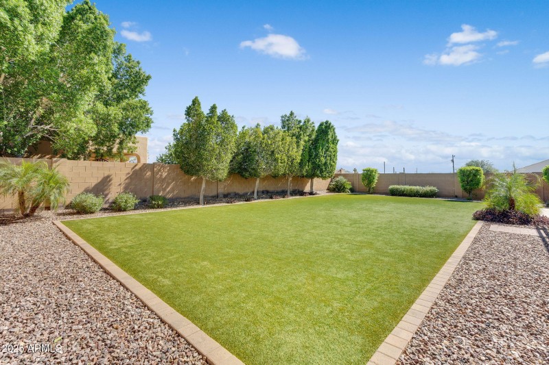 80-web-or-mls-Ivyglen-77