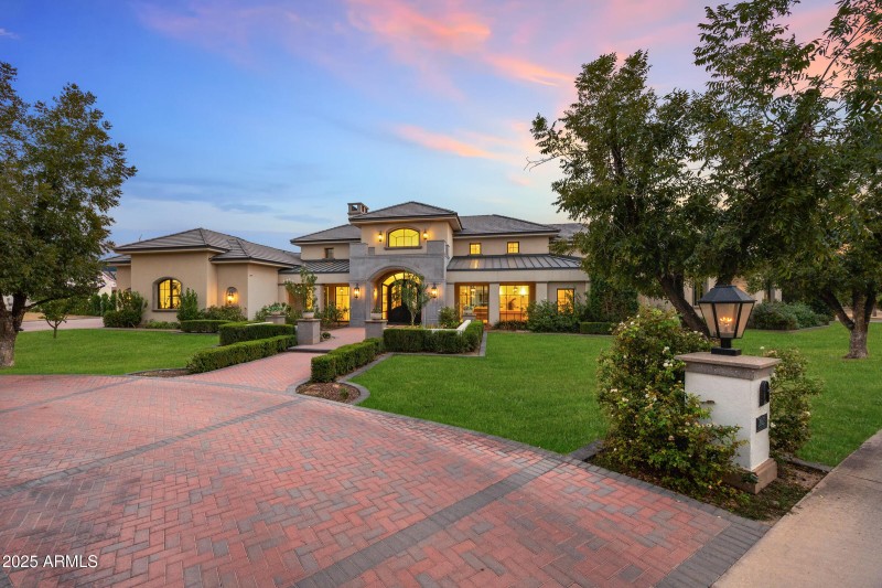 20623 E Cloud Rd-101