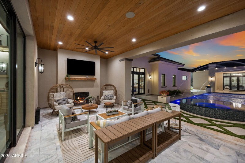 20623 E Cloud Rd-114