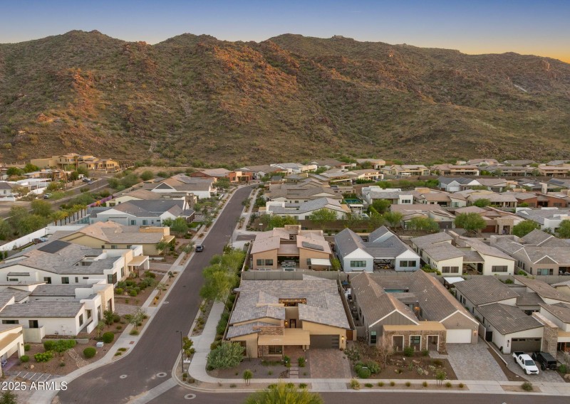 69-web-or-mls-TWILIGHT DRONE3