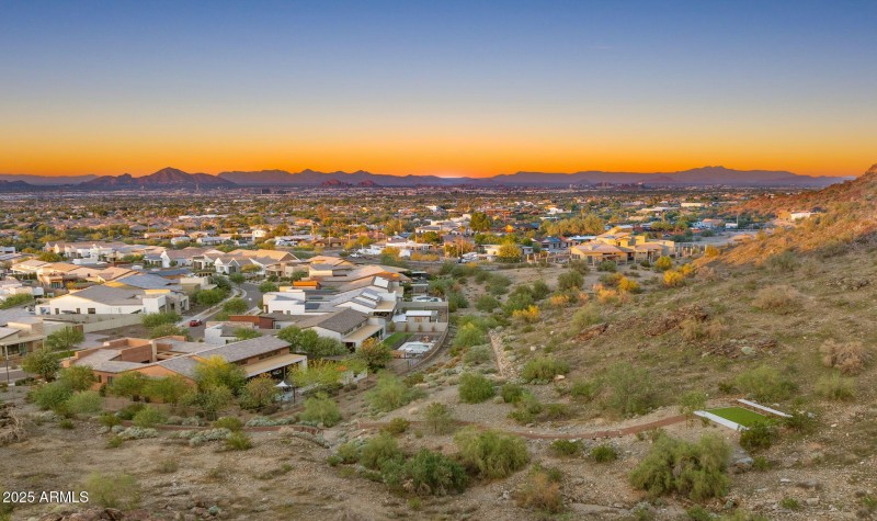 78-web-or-mls-TWILIGHT DRONE9