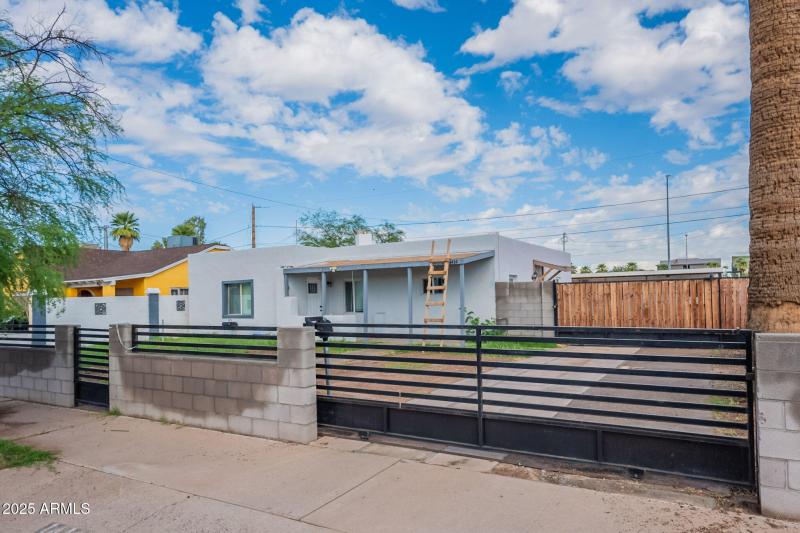 4-web-or-mls-Moreland-4