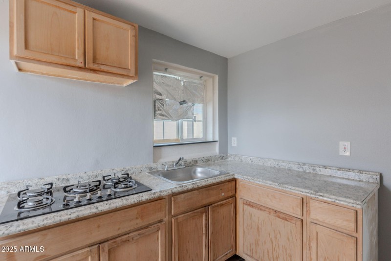 12-web-or-mls-Moreland-12