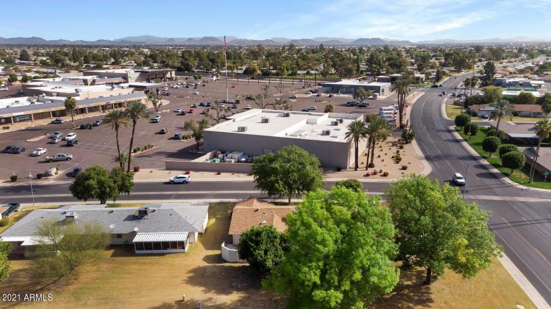 Convenient to 99th Avenue Amenities