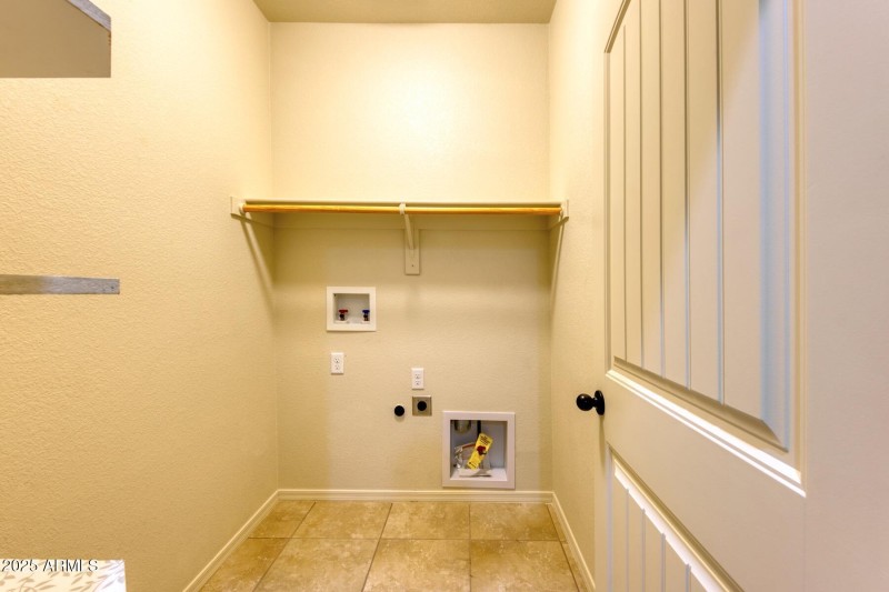 082173-4312 Hennen Drive