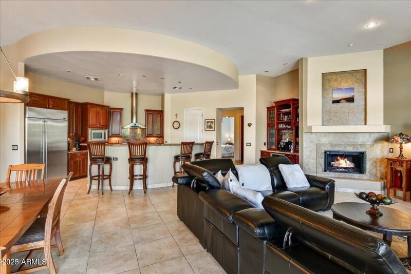 27-Family to Kitchen