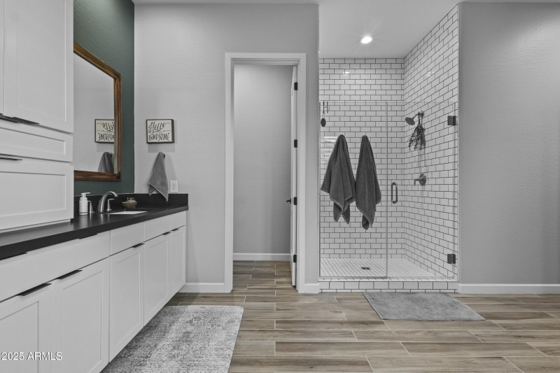 Upstairs Master Bath