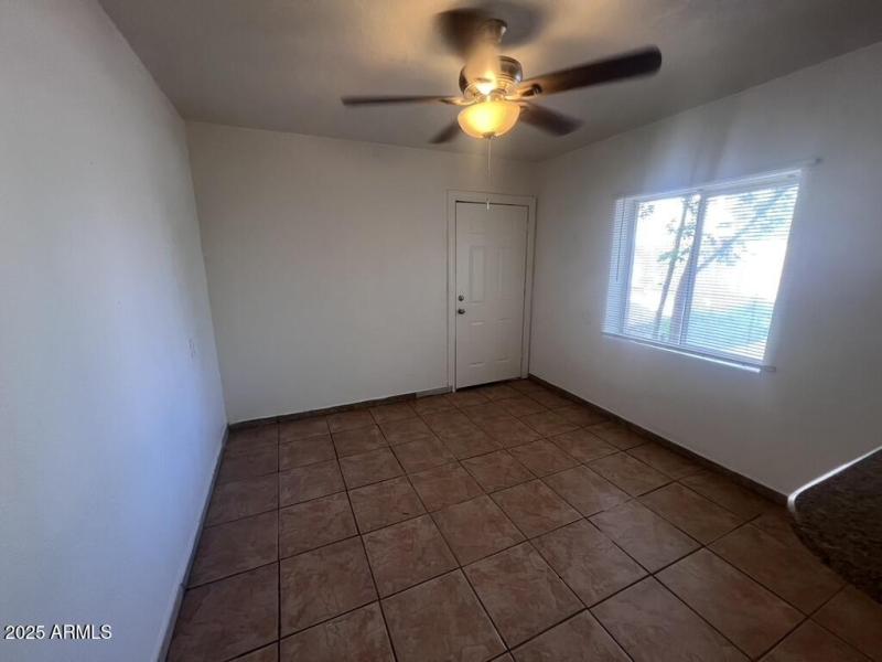 42B7C87A-B025-41D7-9D15-0A93DFC632EC_1_1