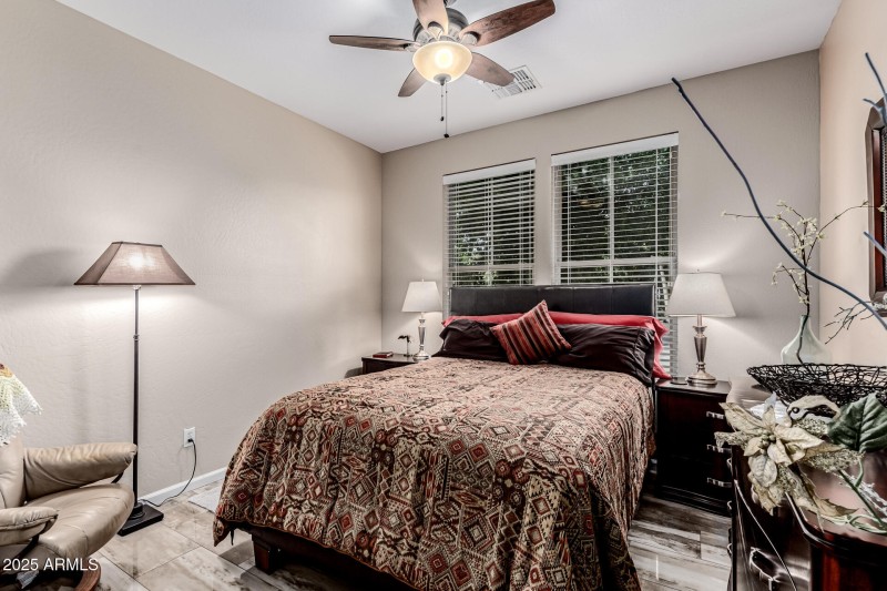Comfy Guest Room