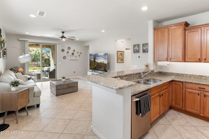 27283 W Ross Ave-29