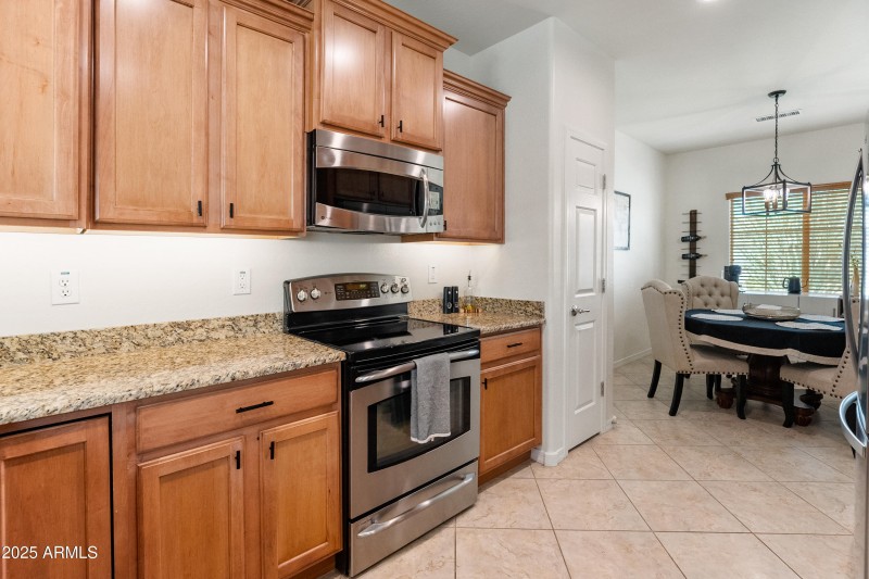 27283 W Ross Ave-32