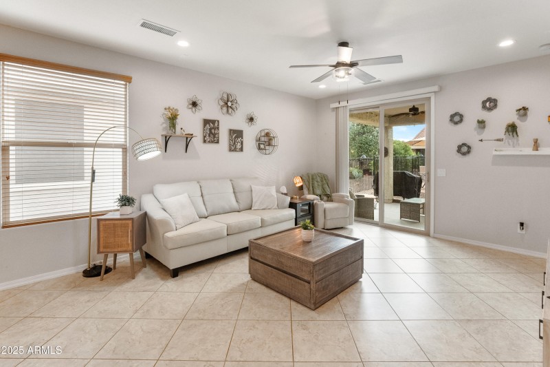 27283 W Ross Ave-26