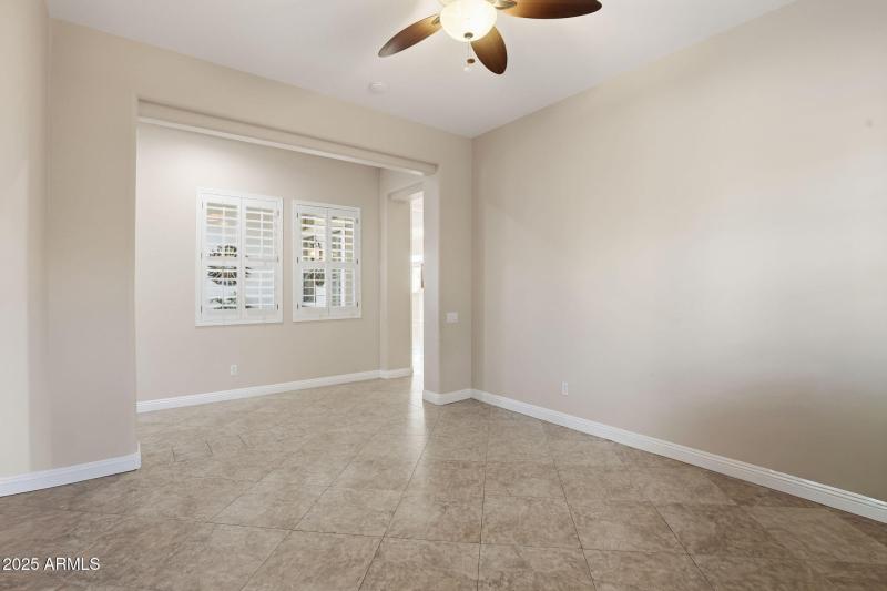 41-web-or-mls-25914 N 49th Ln Phoenix, A