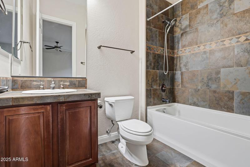 34-web-or-mls-25914 N 49th Ln Phoenix, A