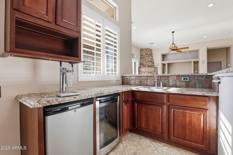 16-web-or-mls-25914 N 49th Ln Phoenix, A