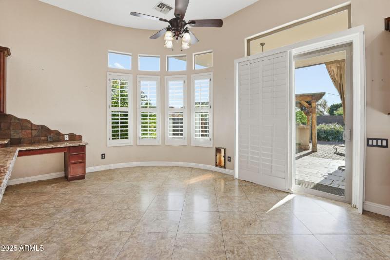 17-web-or-mls-25914 N 49th Ln Phoenix, A