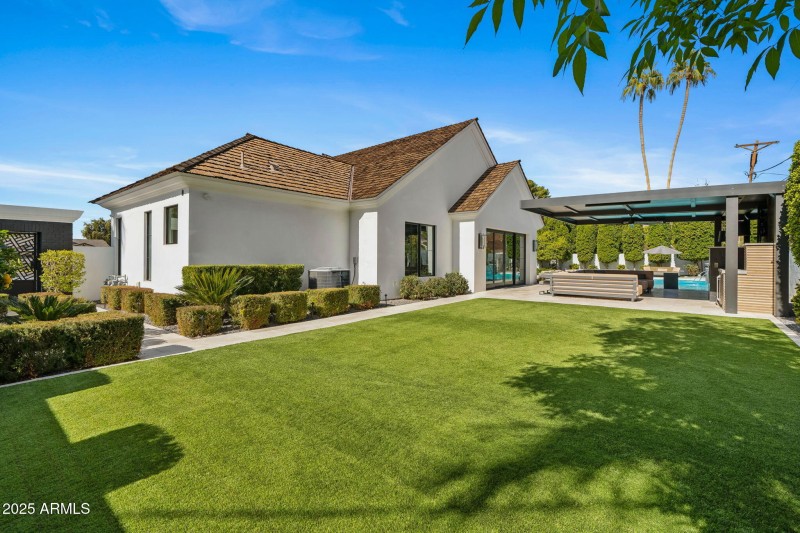 53-web-or-mls-3851-n-jokake-dr