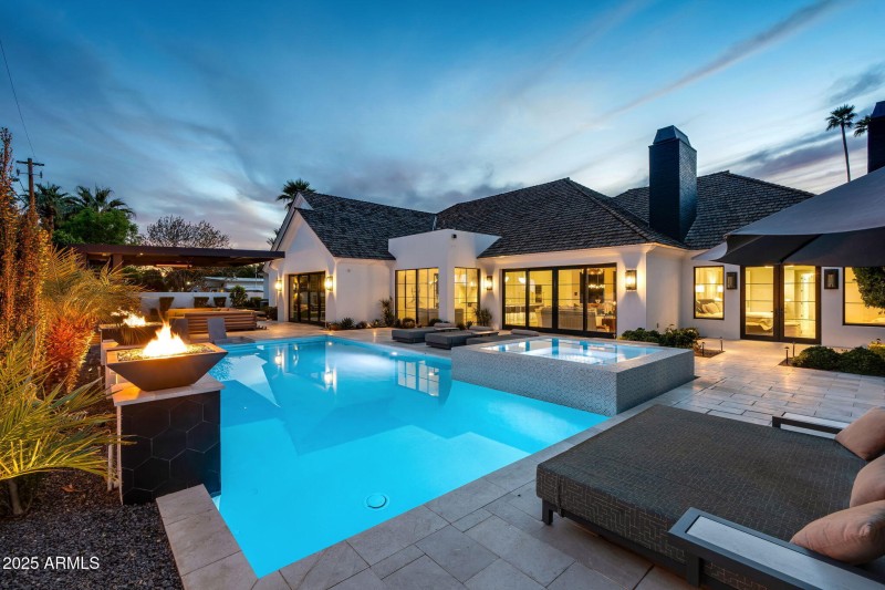 62-web-or-mls-3851-n-jokake-dr