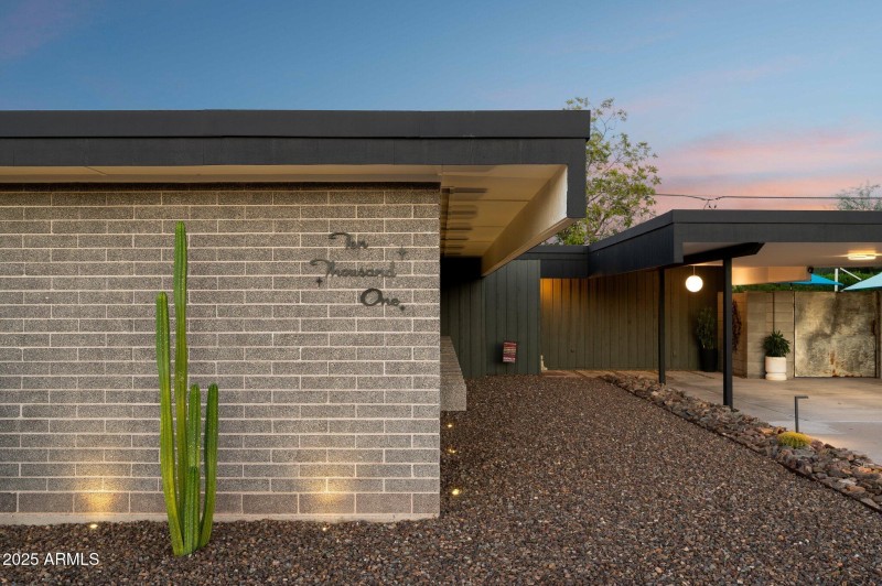 Night lighting enhances architecture