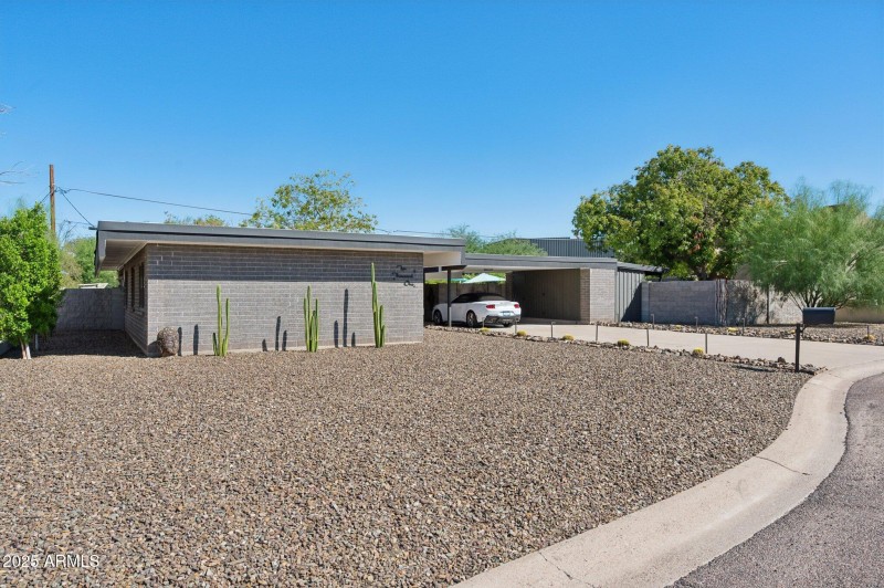 Privacy from the street