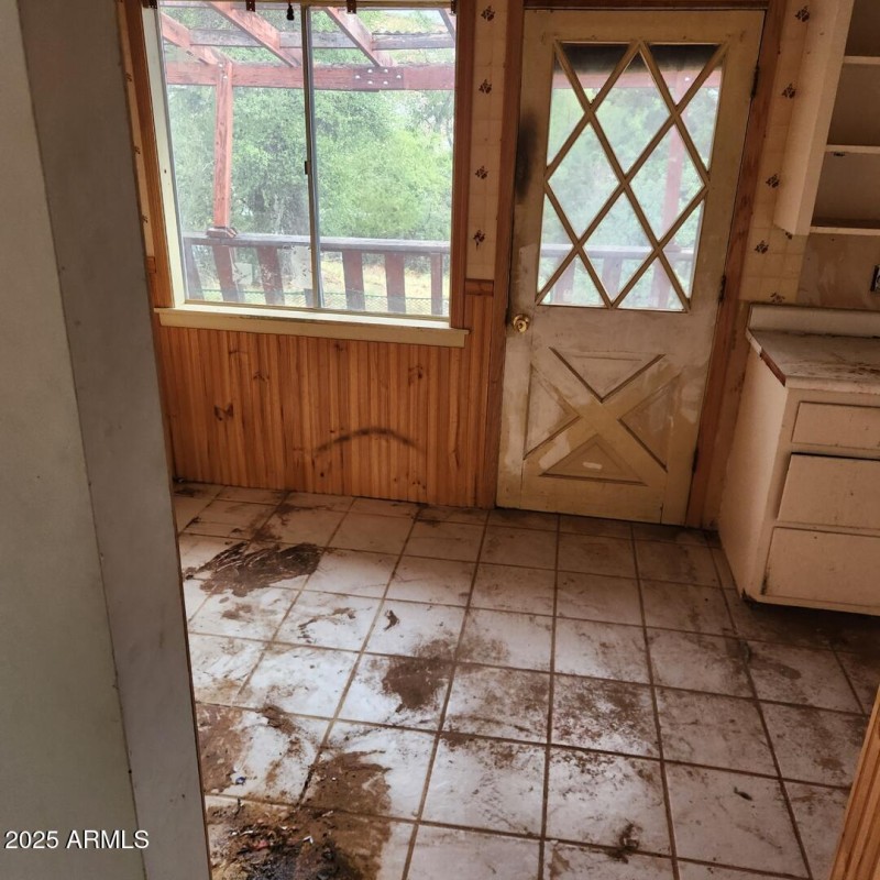 4) 64265-68efe6d6f04ba