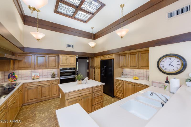 115 Merry Go Round Rock Rd-13