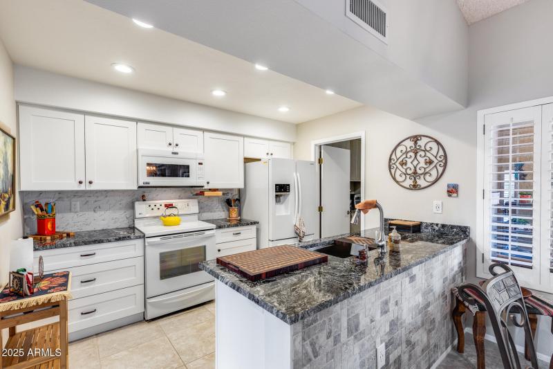 Beautifully Updated kitchen