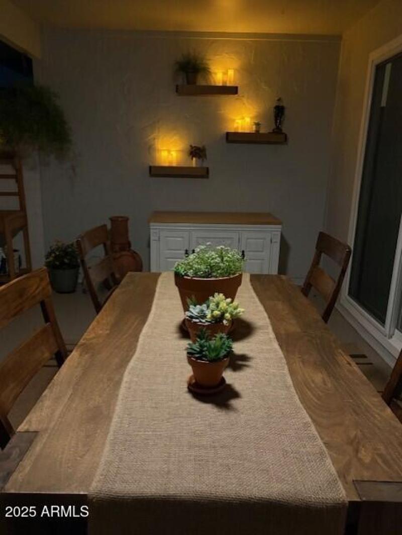 night shot table wall