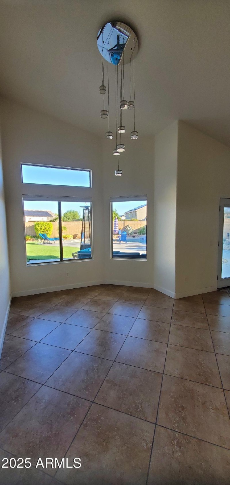 Resized_20251016_080455