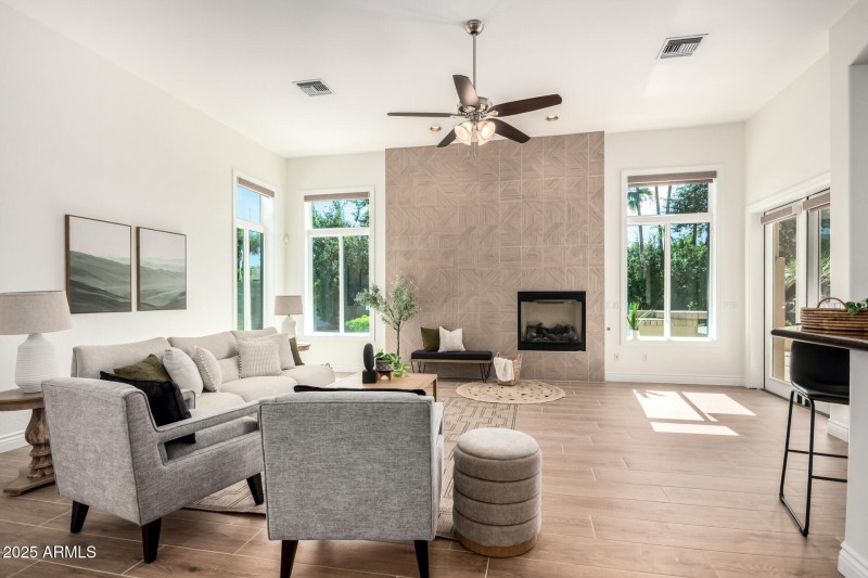 08- 2069 E Cedar Place, Chandler 85249