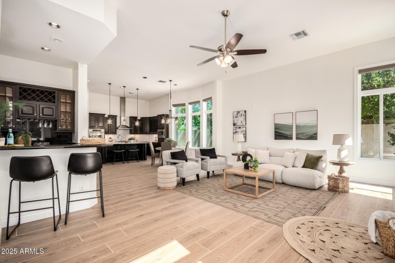 11- 2069 E Cedar Place, Chandler 85249