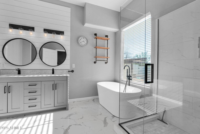 28-web-or-mls-P1327391