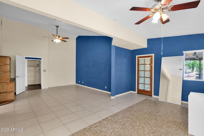 Sitting Room to Master