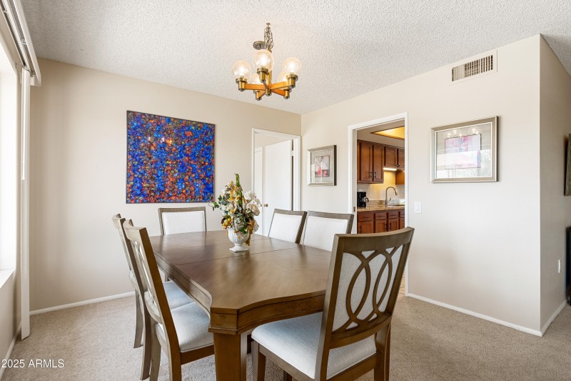 11011 W Pleasant Valley Rd - 09