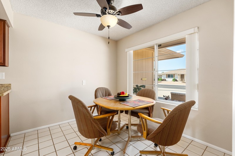 11011 W Pleasant Valley Rd - 12