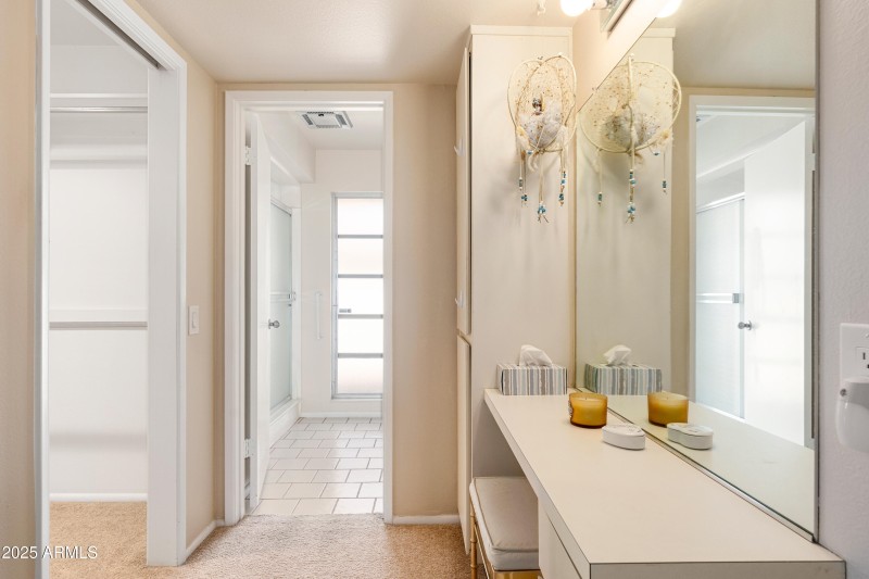 11011 W Pleasant Valley Rd - 18