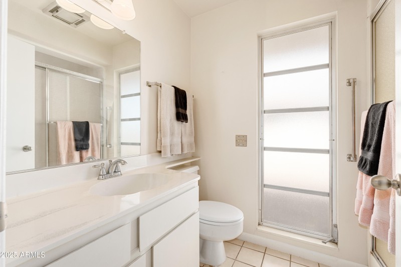 11011 W Pleasant Valley Rd - 25