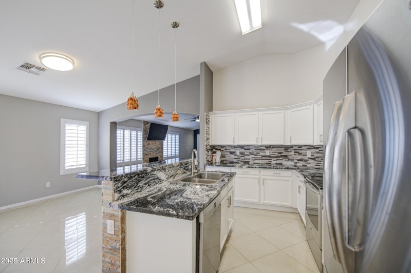 Kitchen 9