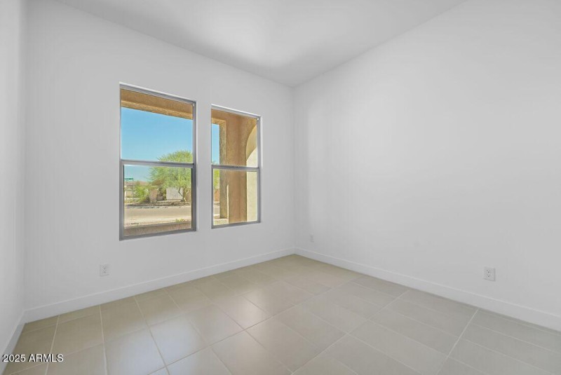 38028 N BRIDLEWOOD Lane - Ready Now!